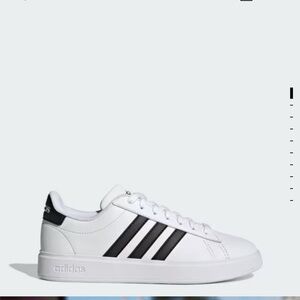 Adidas grand court